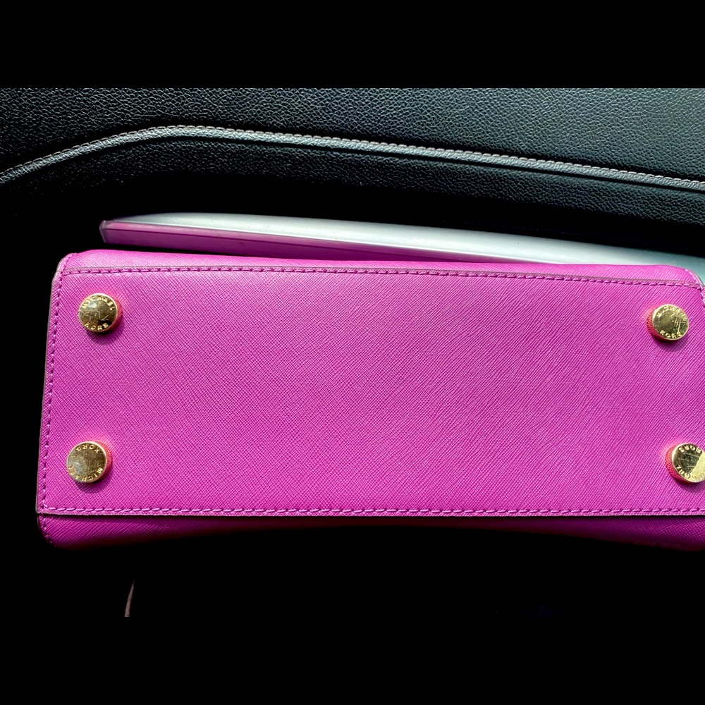 Michael Kors satchel. In pristine condition. Beautiful purple color